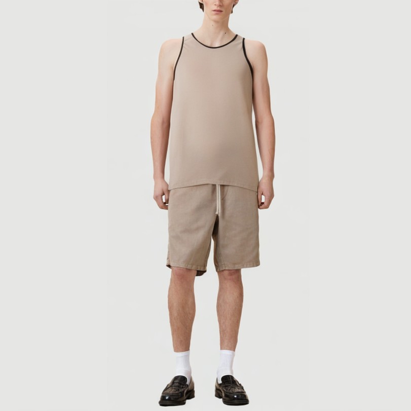 Vest with embossed print and embroidered beads - Image 7