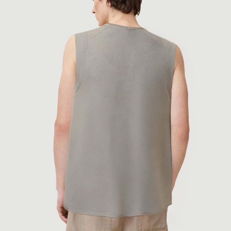 Casual sports style batik vest - Image 3