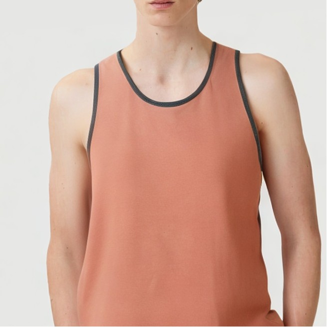 Lightweight breathable pre-shrunk vest - Image 6